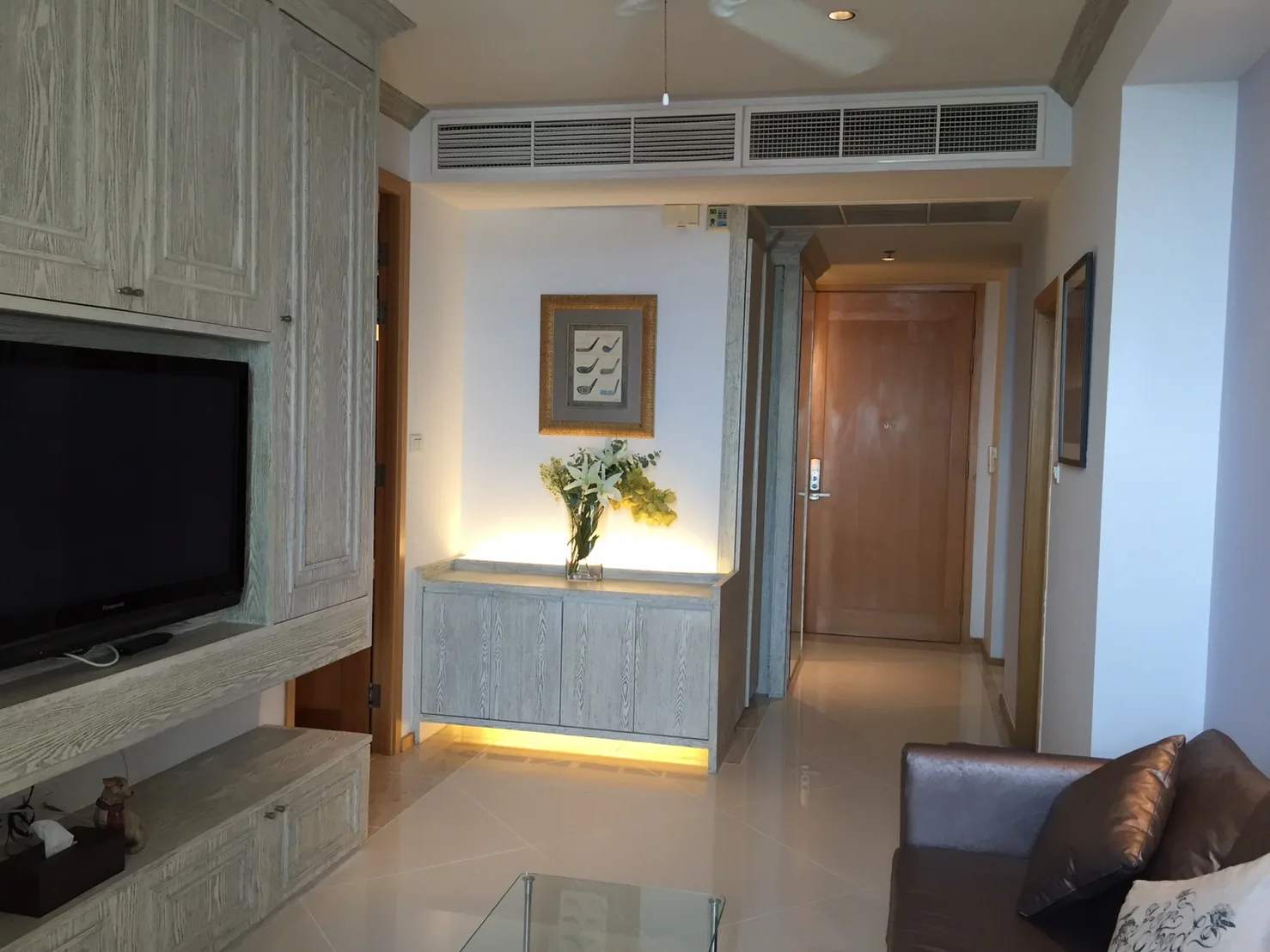 The Empire Place — photo 12