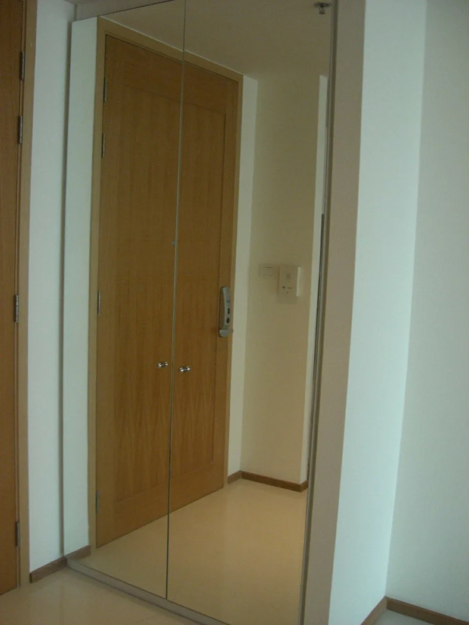 The Empire Place — photo 9