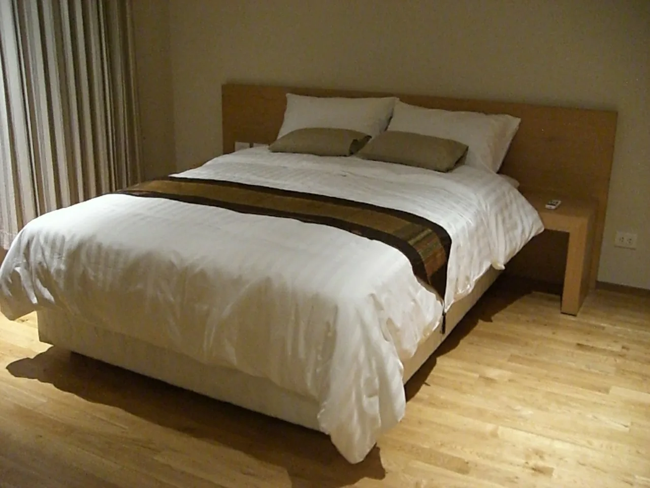 The Empire Place — photo 10