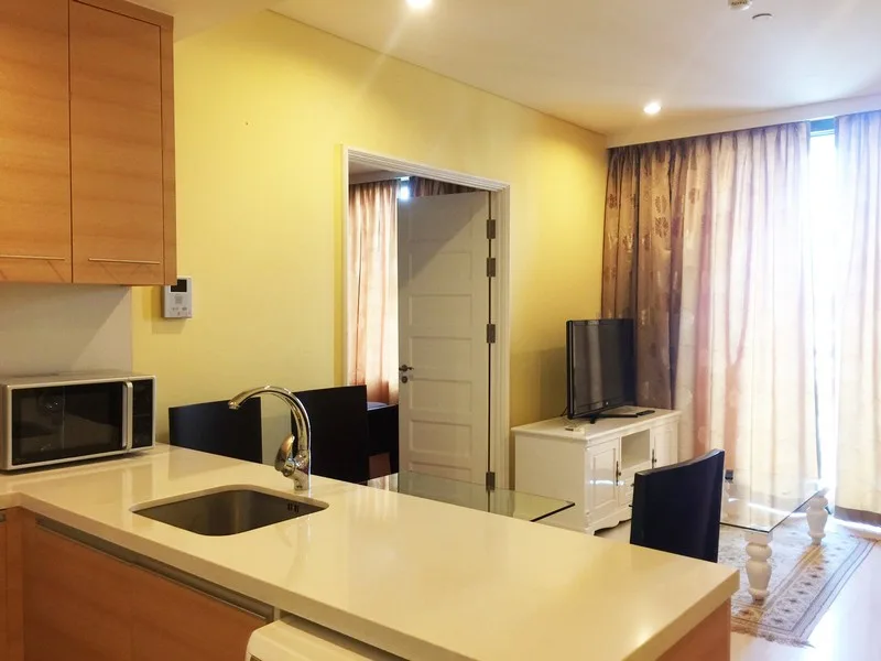 Aguston Sukhumvit 22 — photo 1