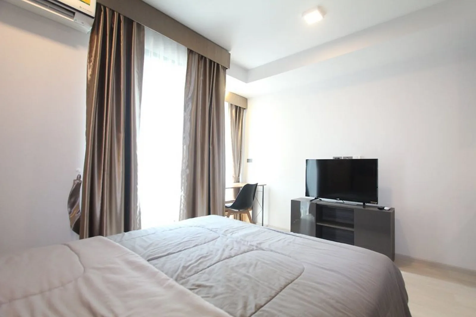 Venio Sukhumvit 10 — photo 8