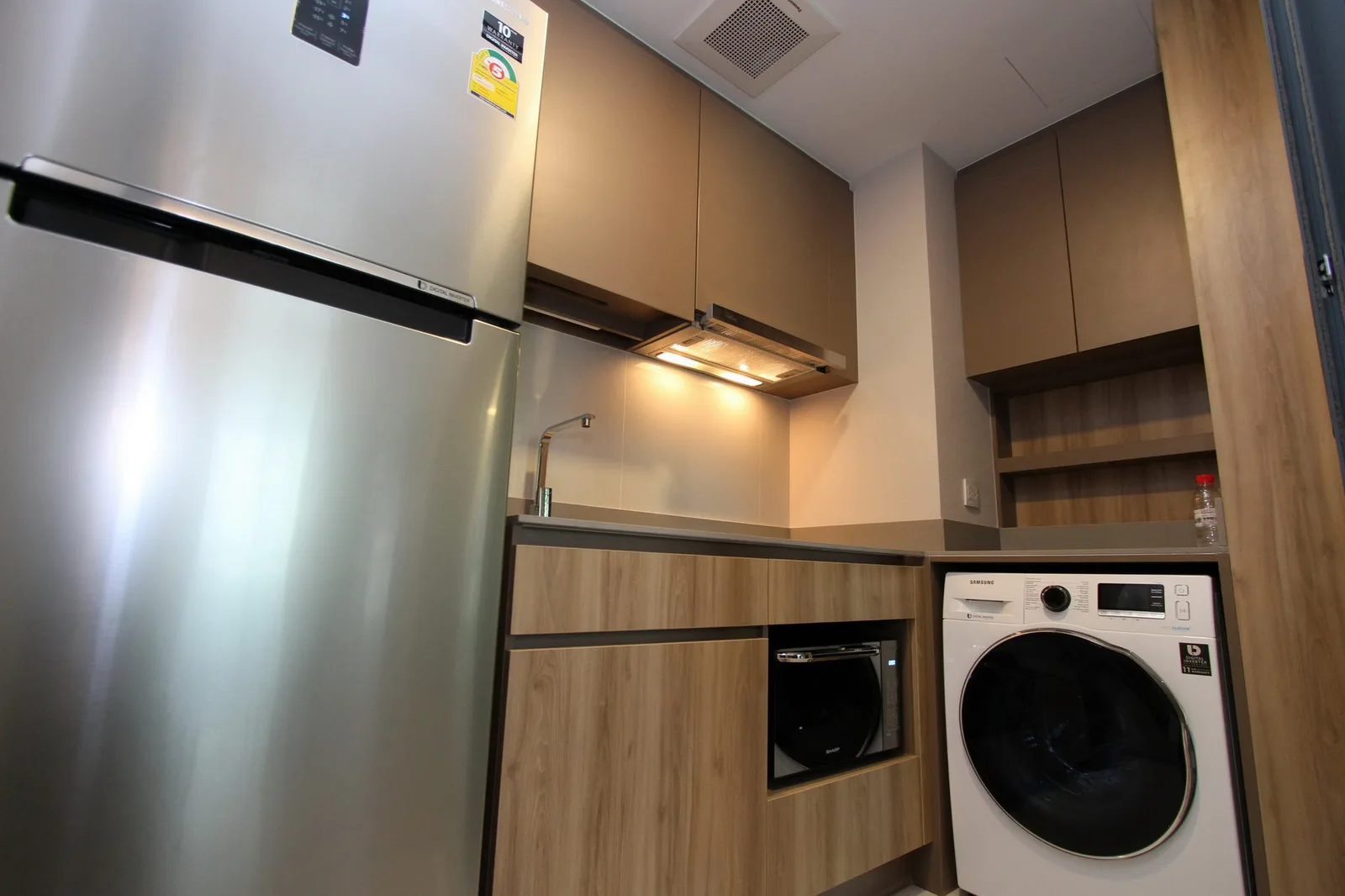 Taka Haus Ekamai 12 — photo 12