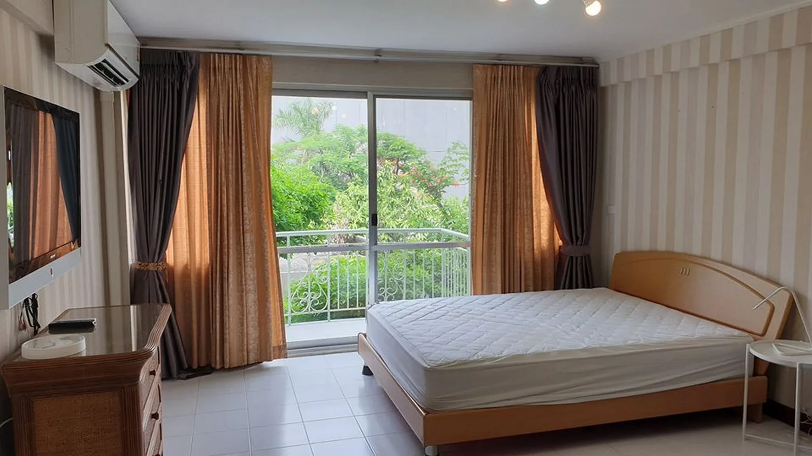 Raintree Villa — photo 7