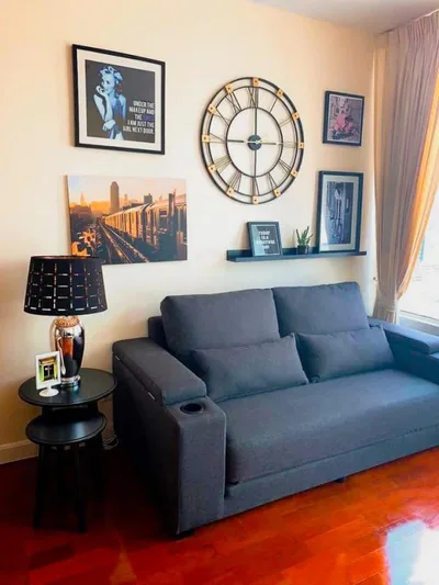 Siri Residence