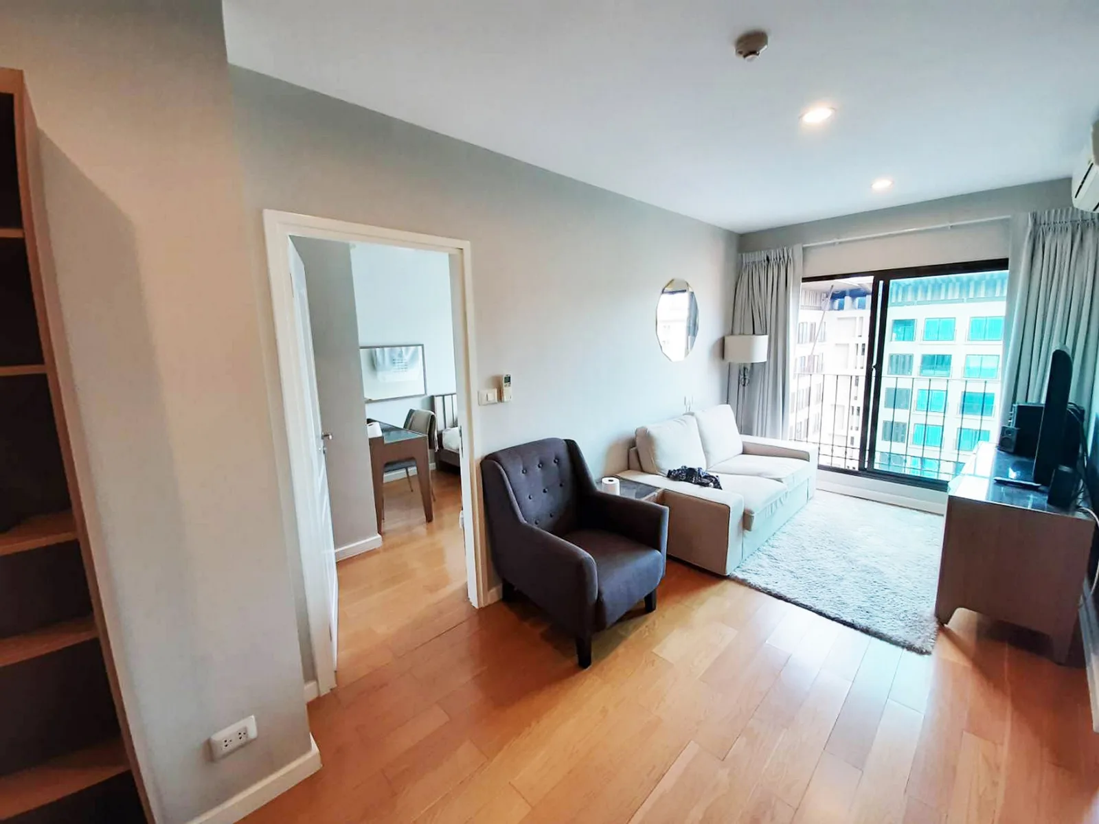 Condolette Dwell Sukhumvit 26 — photo 2