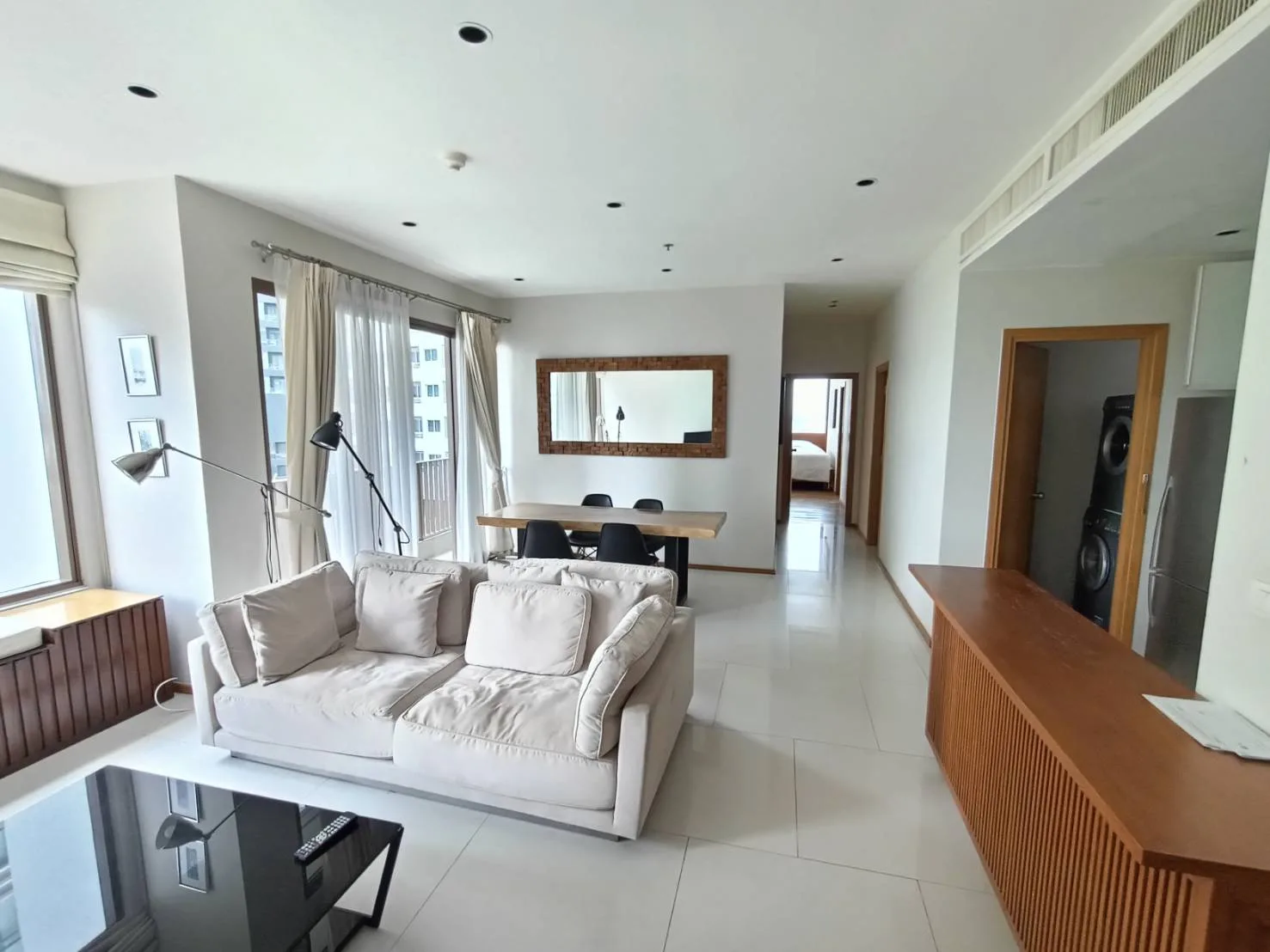 The Emporio Place — photo 2