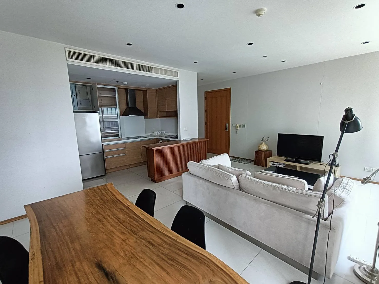 The Emporio Place — photo 3