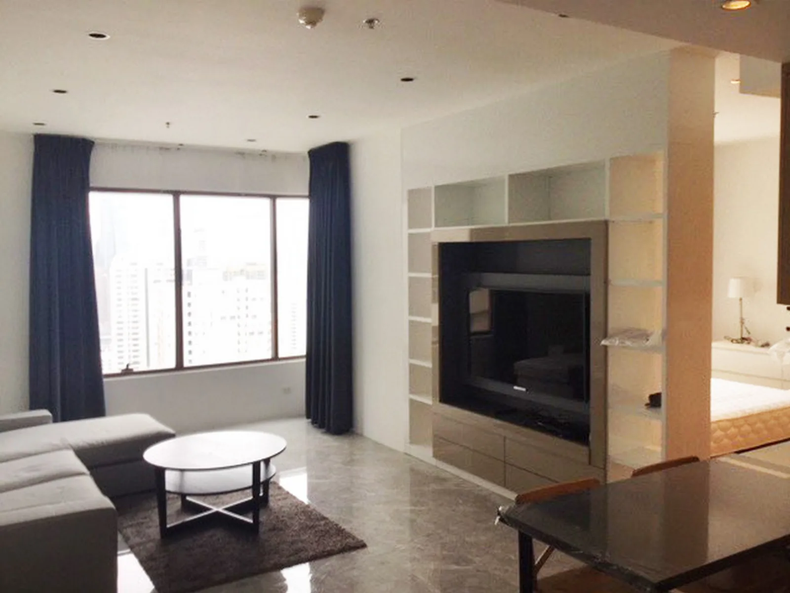 The Emporio Place — photo 5