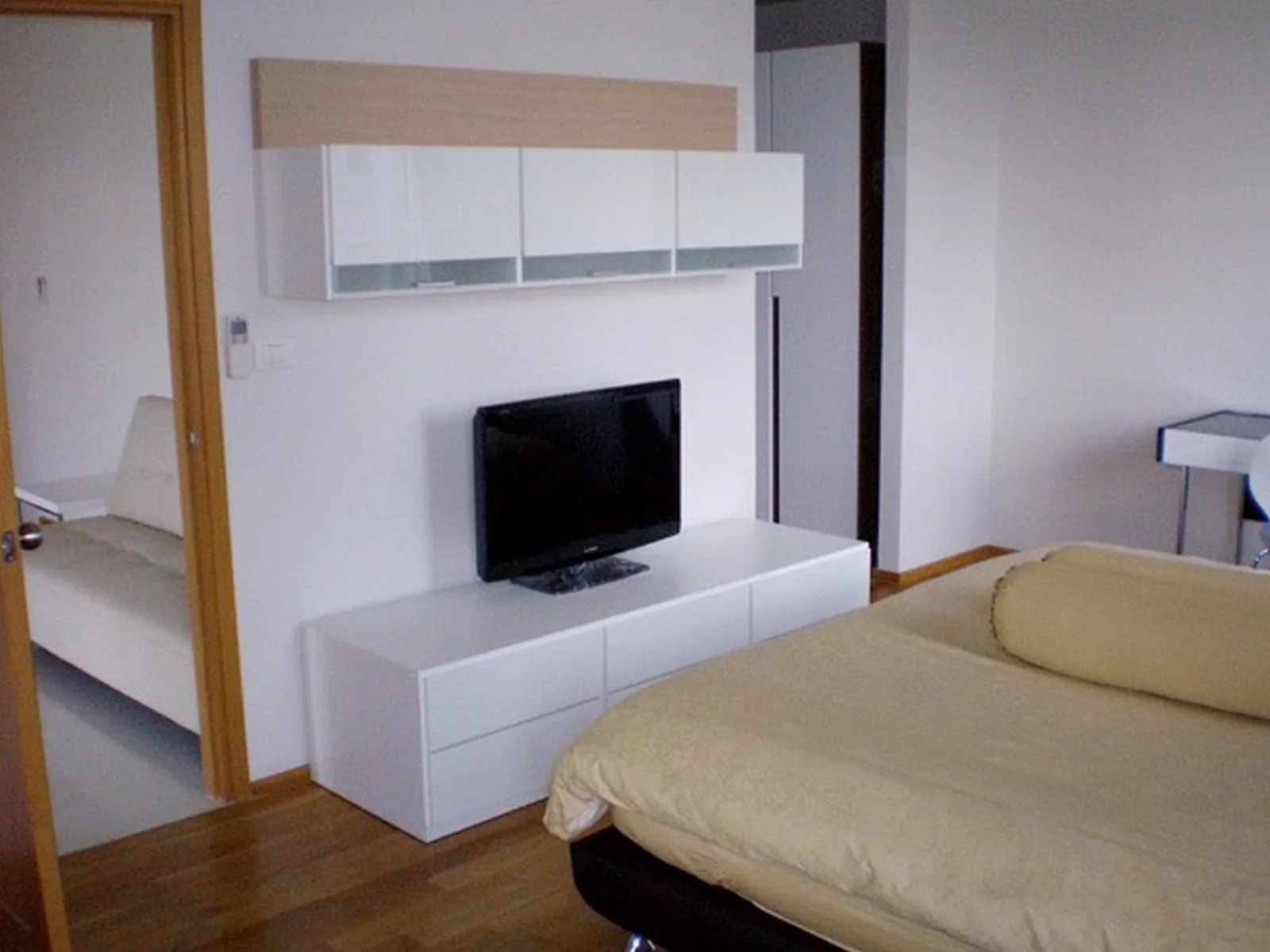 The Emporio Place — photo 3