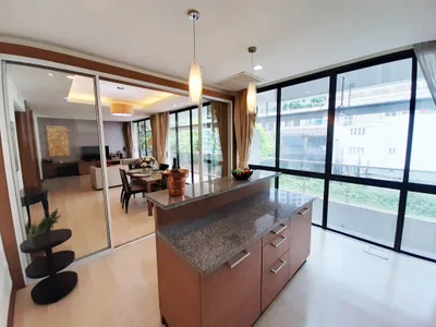 Sutavongs Place