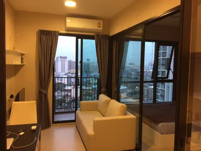 Condolette Midst Rama 9