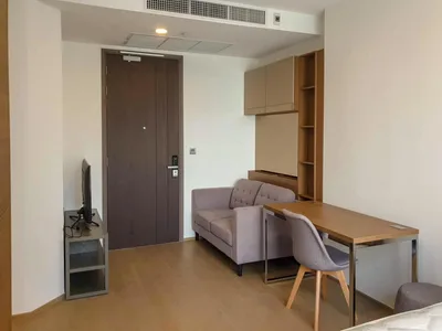 Ashton Chula - Silom