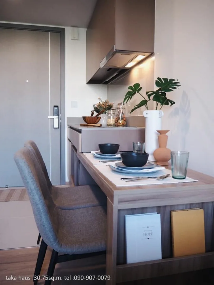 Taka Haus Ekamai 12 — photo 9