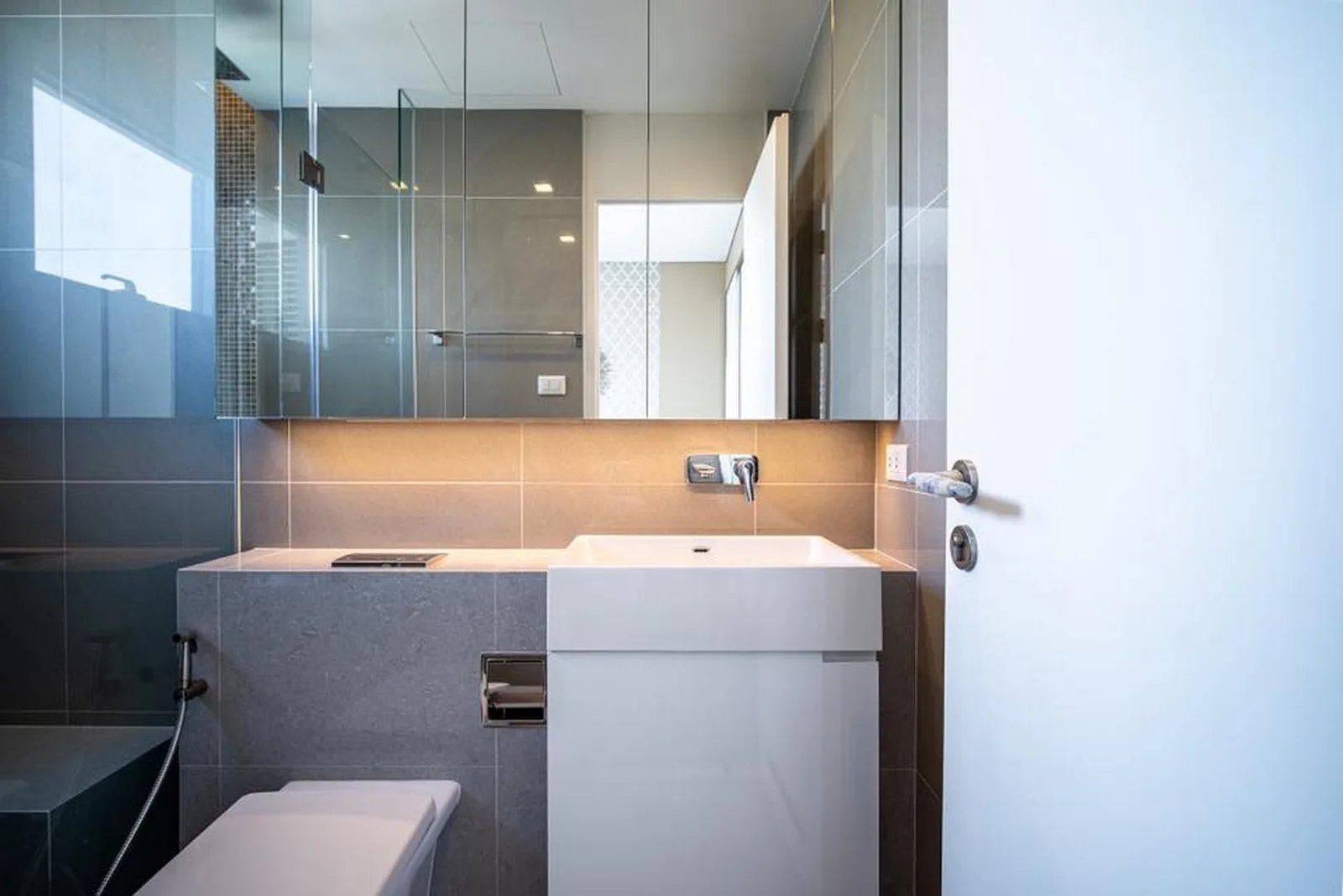 The Saint Residences — photo 19