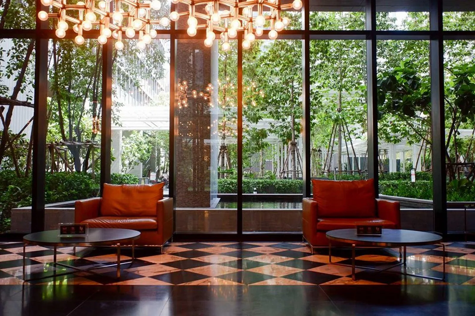 Noble Ploenchit — photo 13