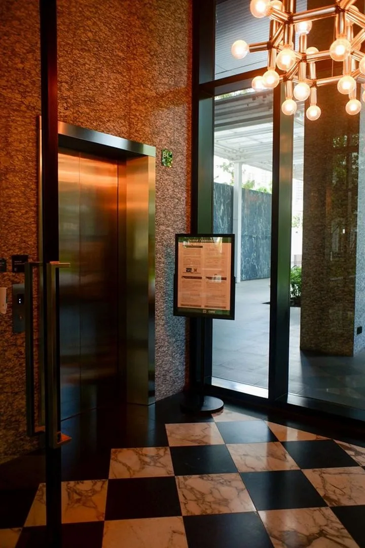 Noble Ploenchit — photo 7