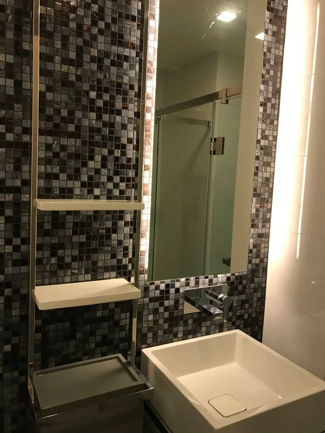 The room Sathorn - TanonPun — photo 12