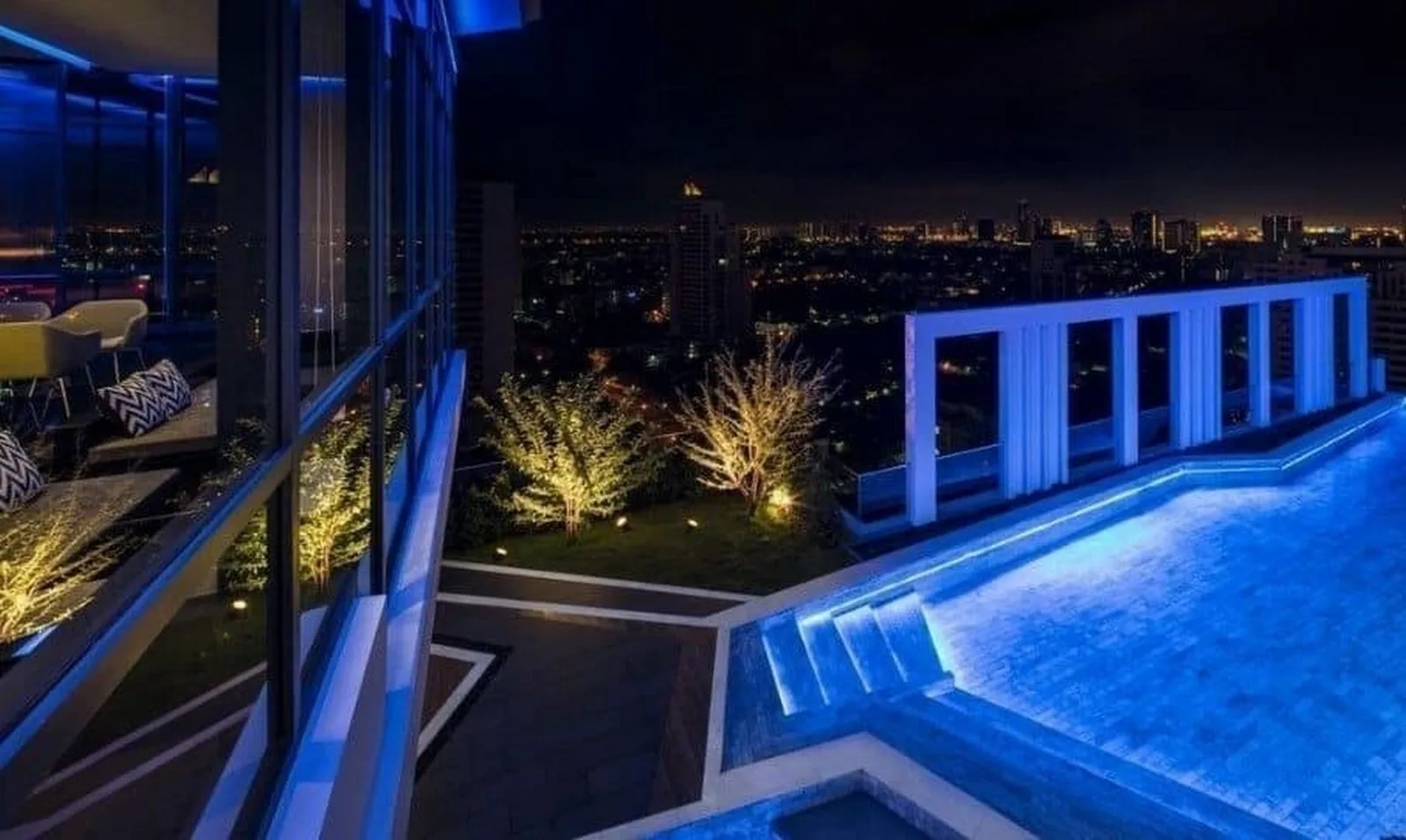 M Thonglor 10 — photo 10