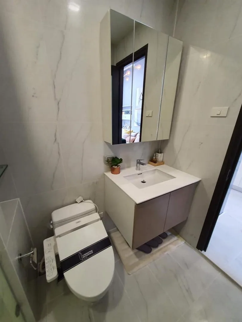 Chewathai Residence Asoke — photo 9