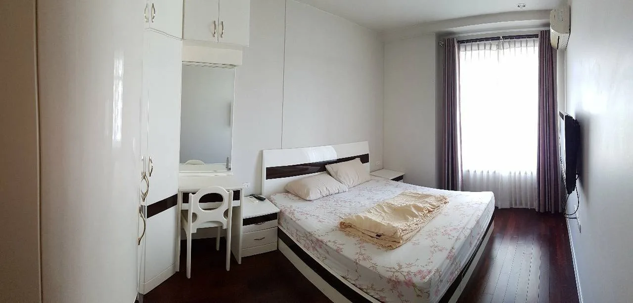 Circle Condominium — photo 5