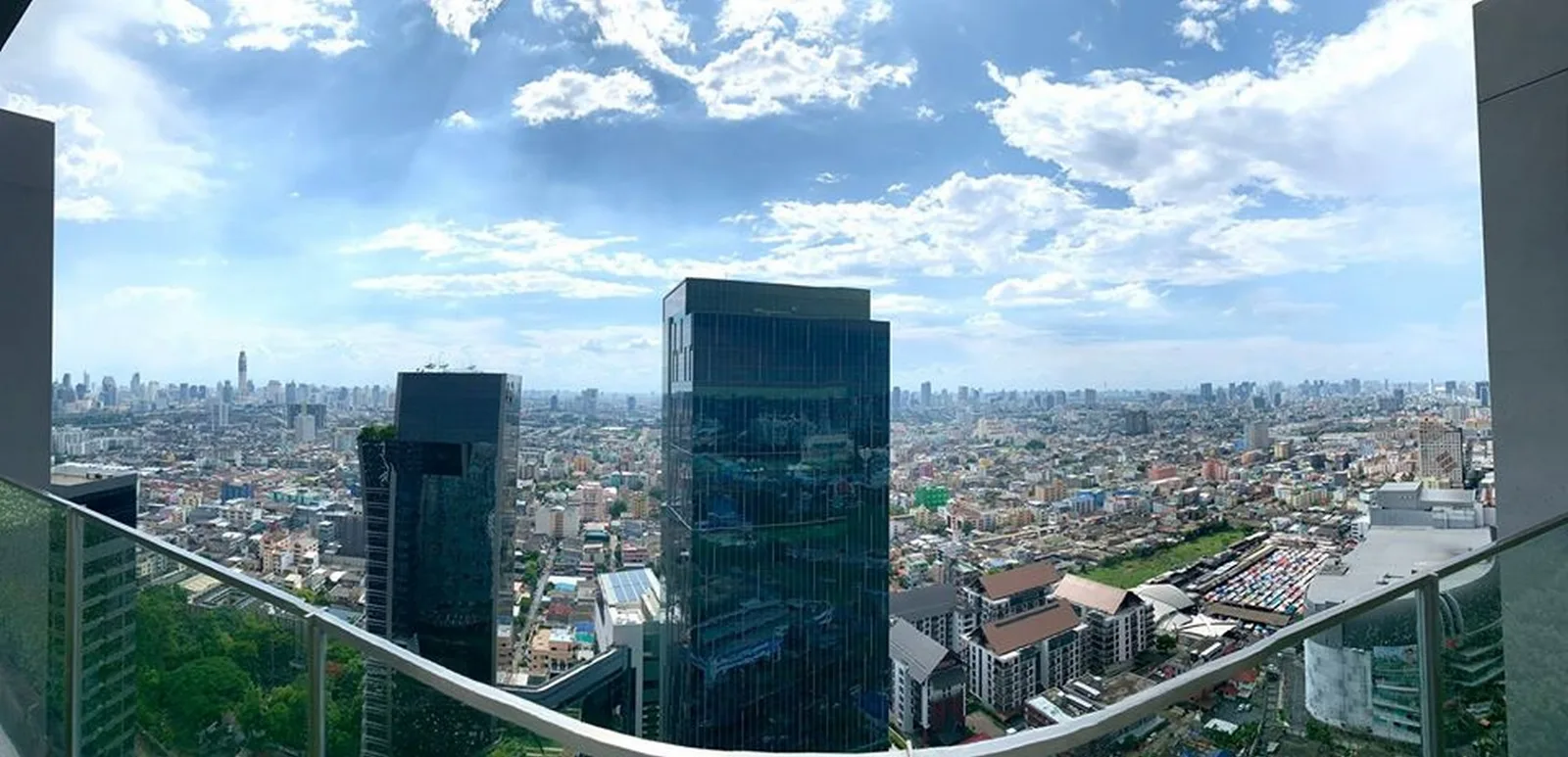 Noble Revolve Ratchada — photo 11
