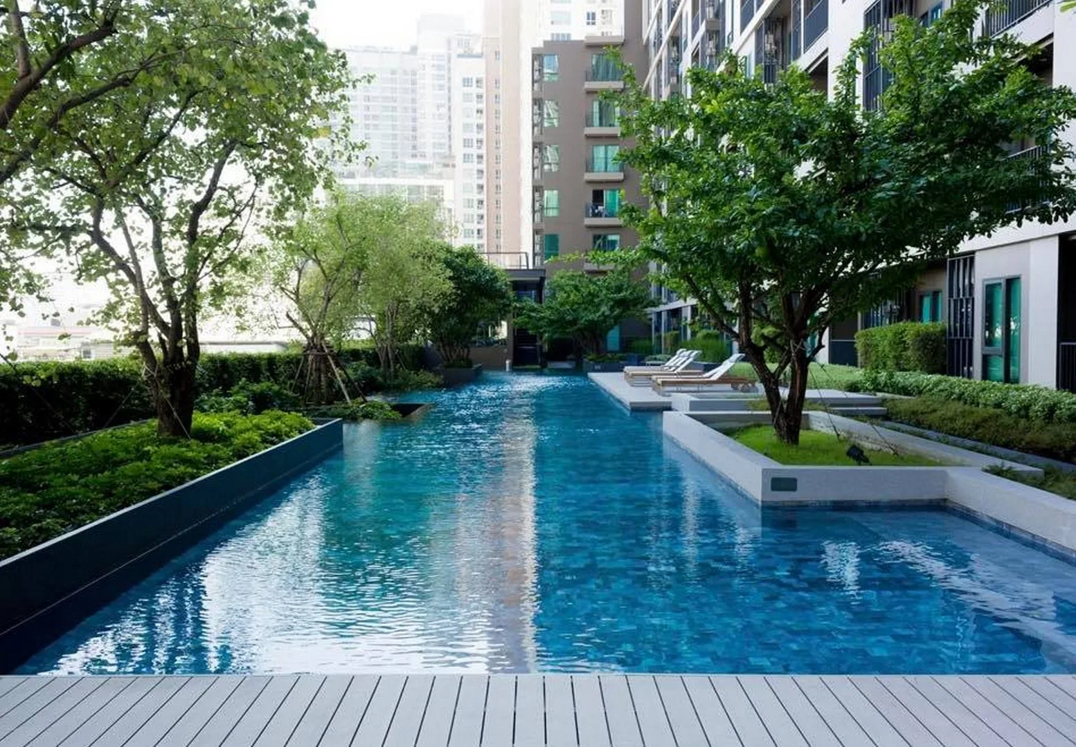 Centric Ratchada - Huai Khwang — photo 11