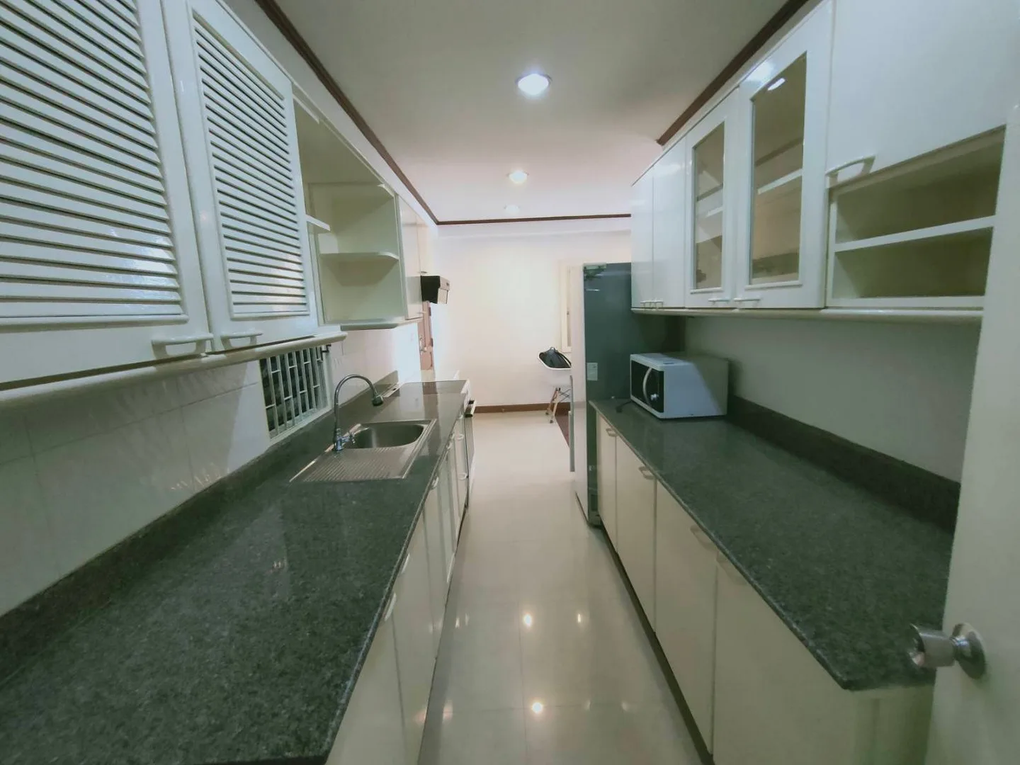 Saranjai Mansion — photo 3