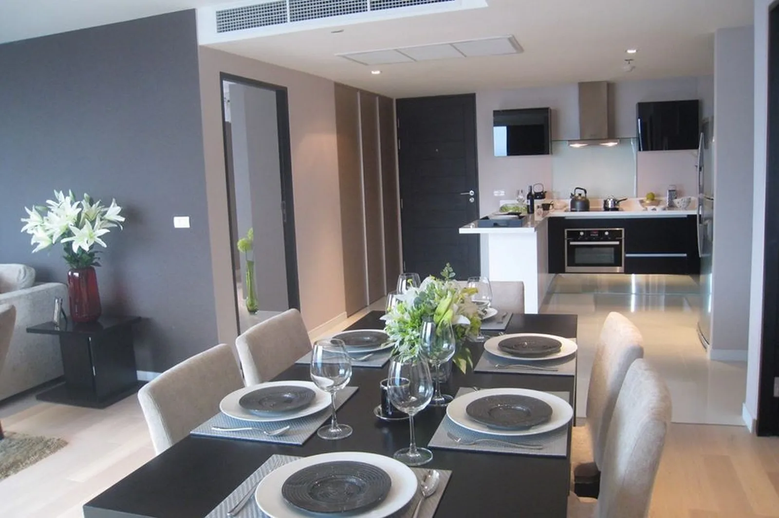 Eight Thonglor Residence — photo 2