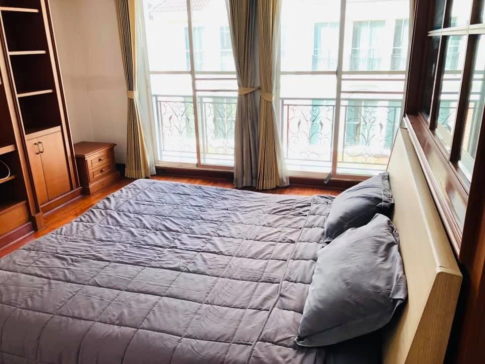 Baan Klang Krung Thonglor — photo 11