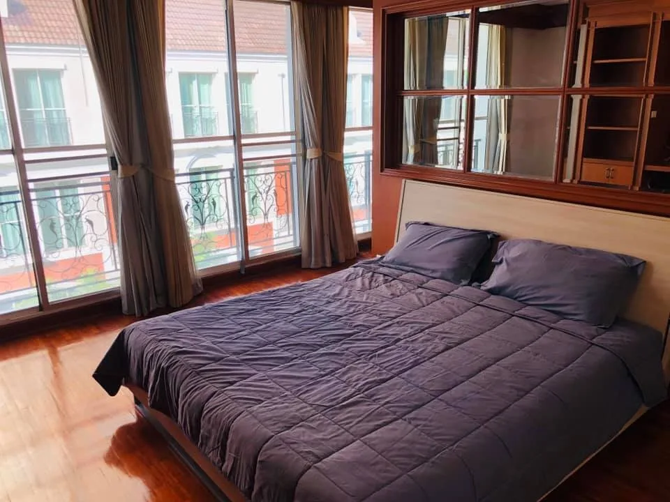 Baan Klang Krung Thonglor — photo 10