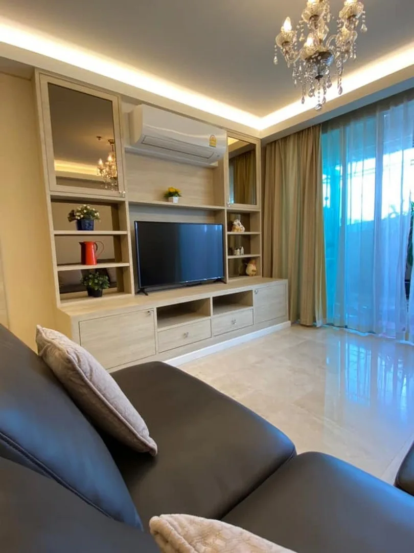 Silom Grand Terrace — photo 4