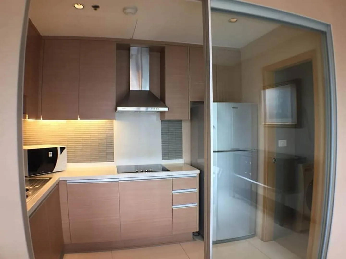 Urbano Absolute Sathon - Taksin — photo 7