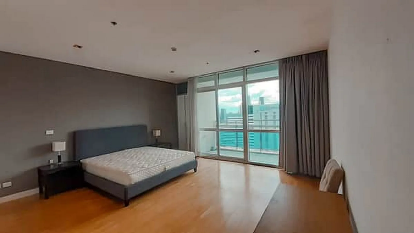 Athenee Residence — photo 3