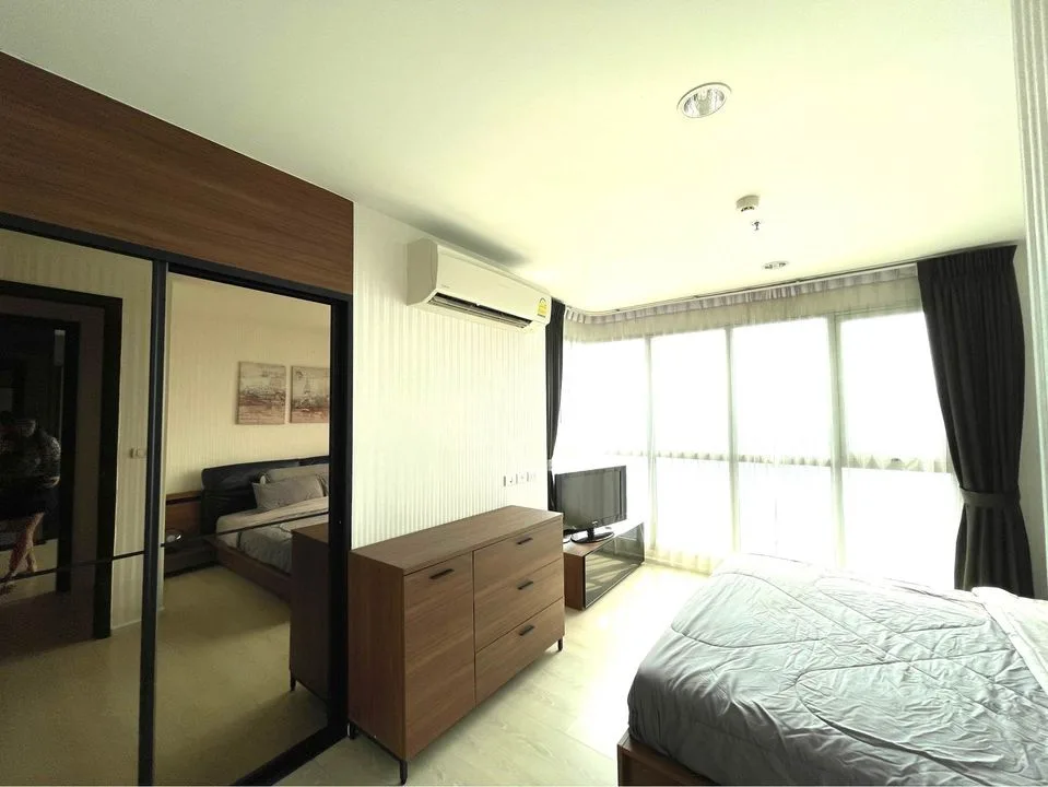 Rhythm Sathorn - Narathiwas — photo 12