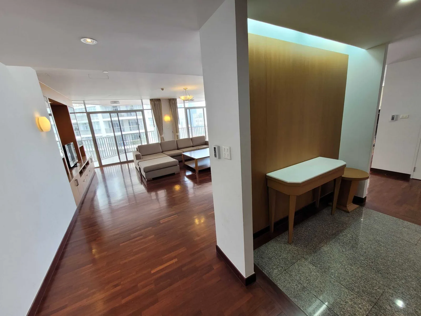 Prasanmitr Thani Tower — photo 20