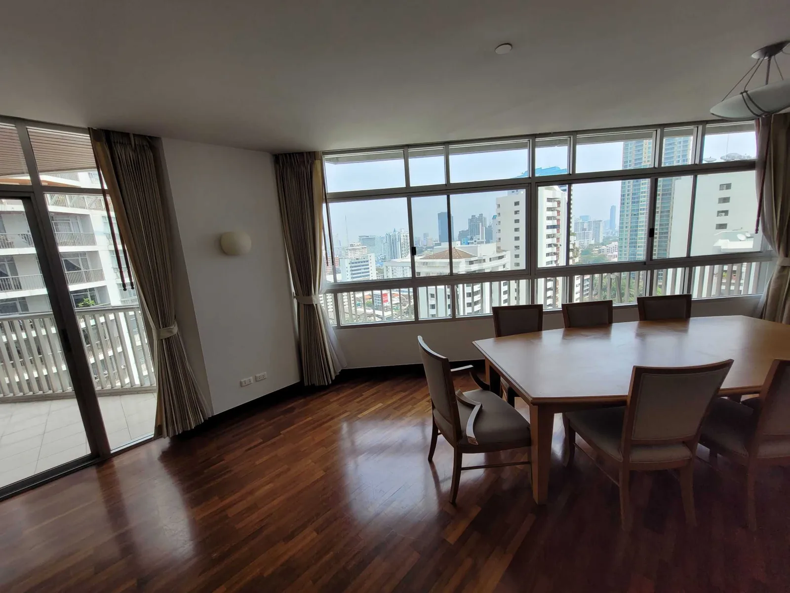 Prasanmitr Thani Tower — photo 3