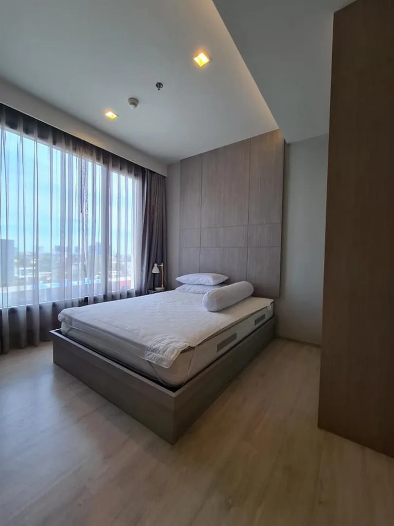 M Thonglor 10 — photo 3
