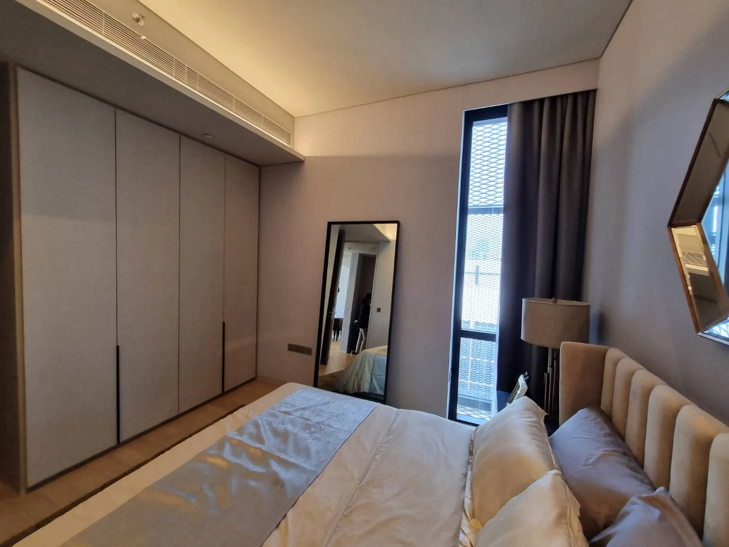 Tela Thonglor — photo 12