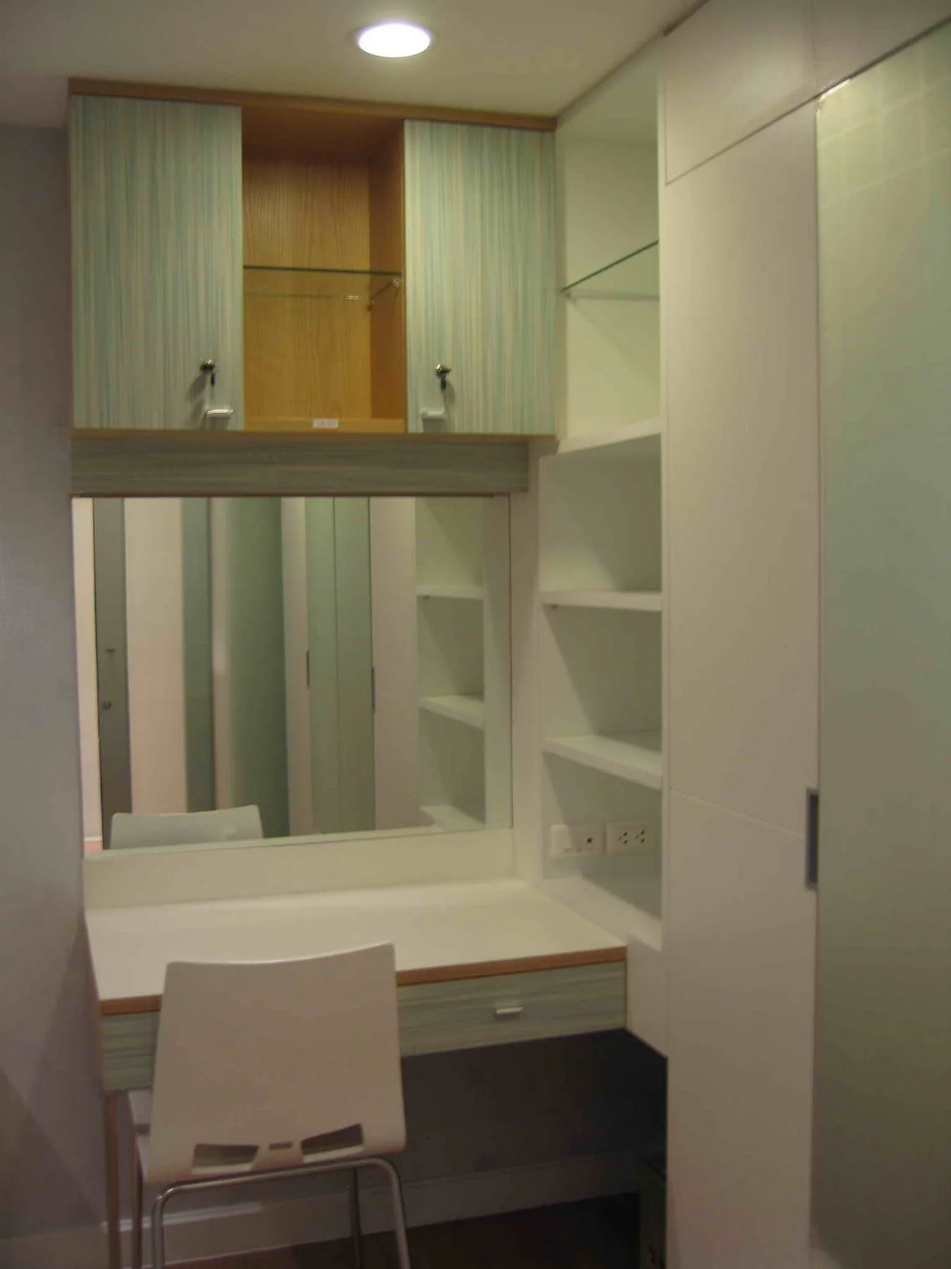 The Trendy Condominium — photo 6