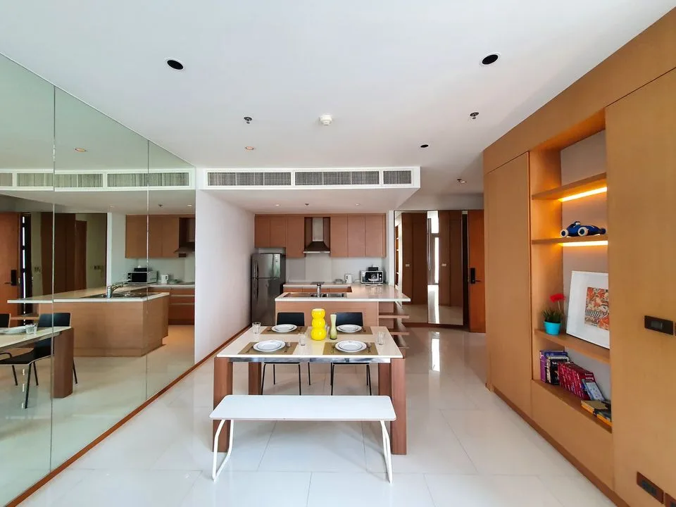 The Emporio Place — photo 3