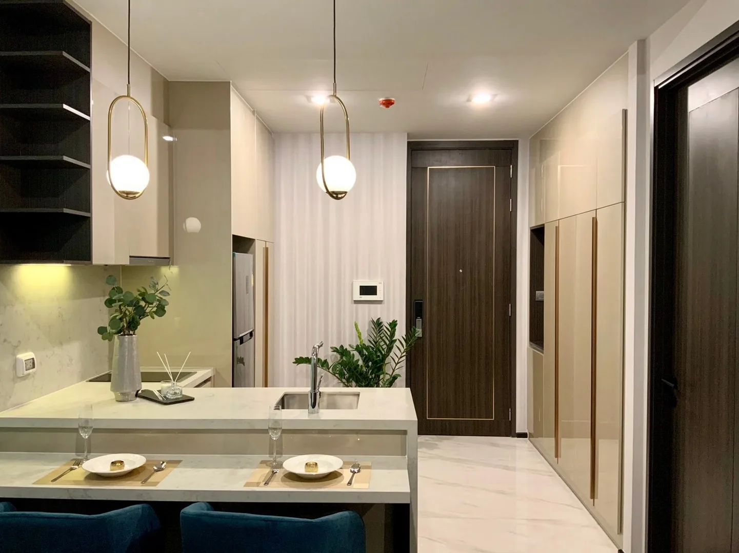 Laviq Sukhumvit 57 — photo 2