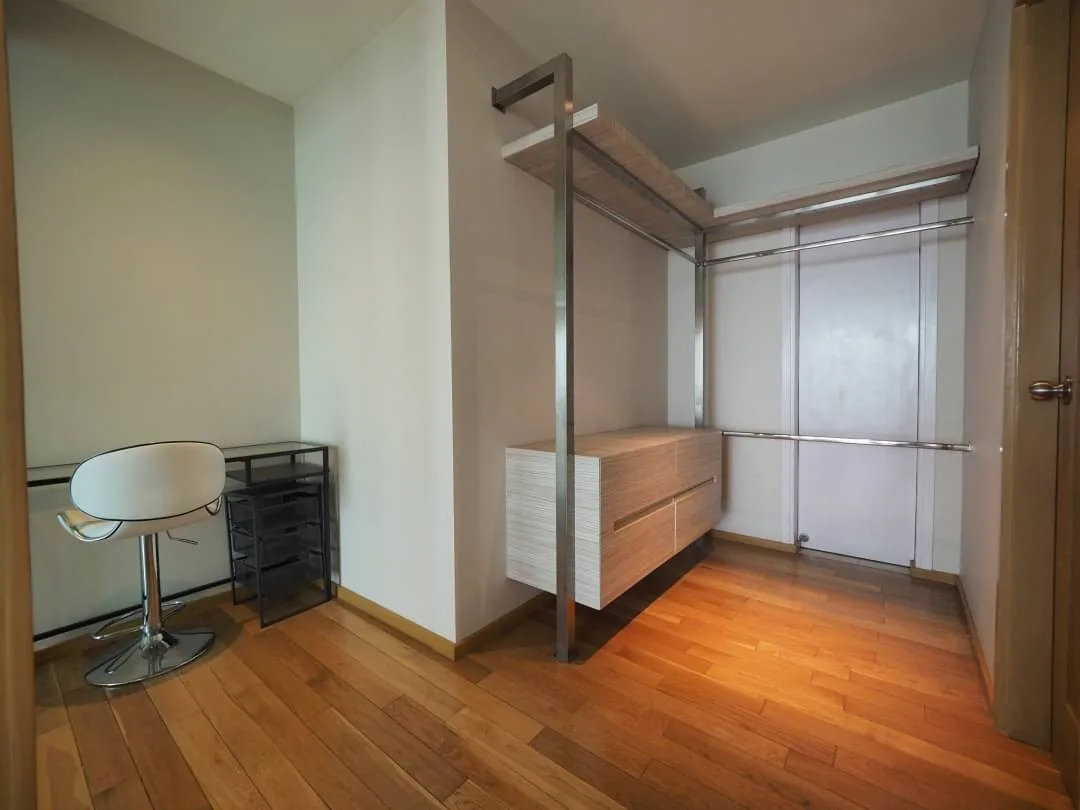 The Emporio Place — photo 9