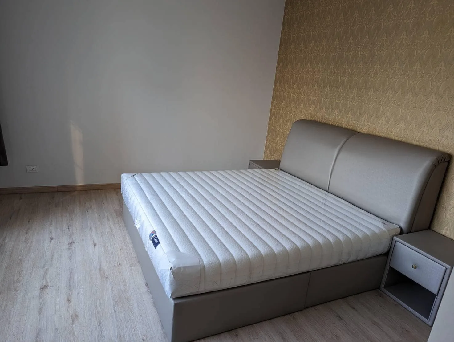 The Emporio Place — photo 5