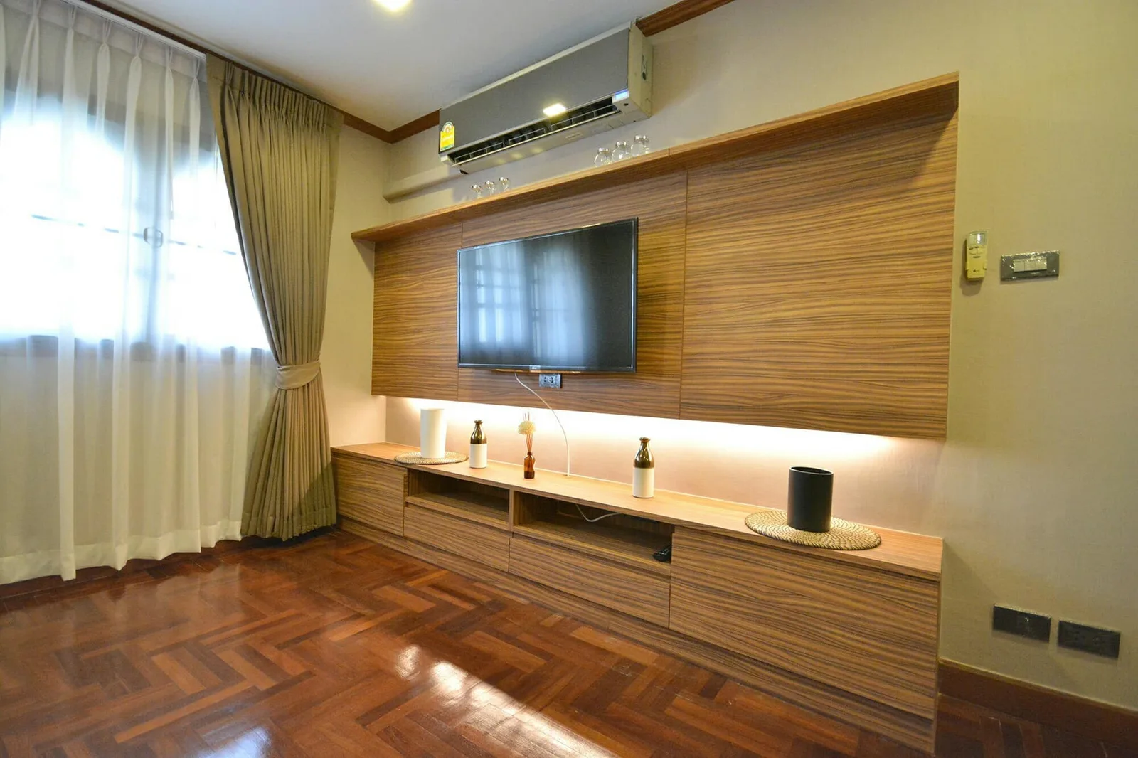 Thonglor Tower — photo 4