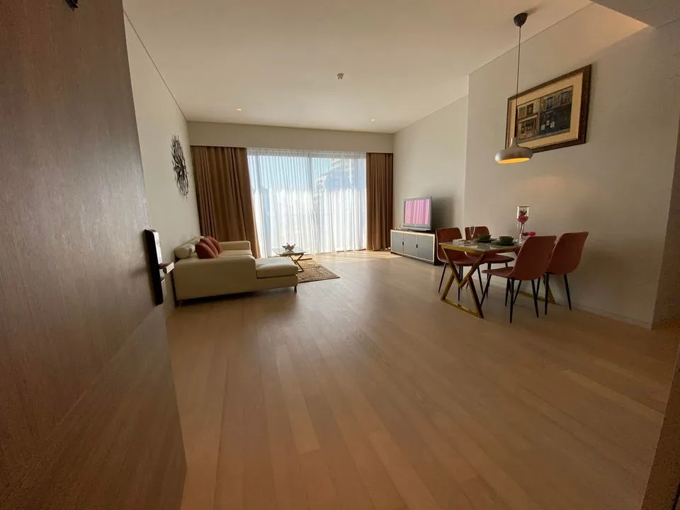 Tela Thonglor — photo 3