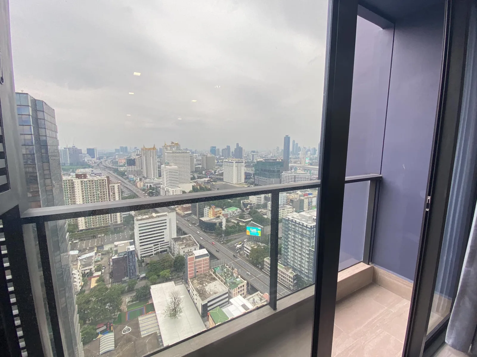 One 9 Five Asoke - Rama 9 — photo 9