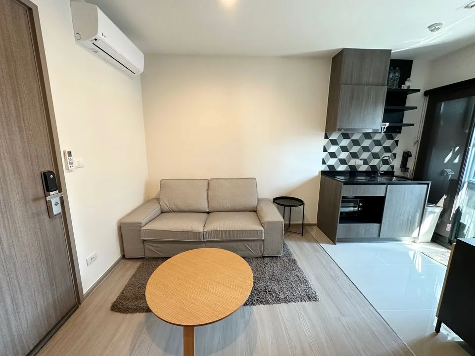 The Base Phetchaburi-thonglor — photo 3