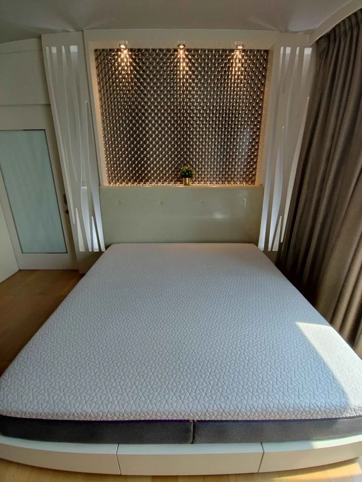 Hive Sathorn — photo 4