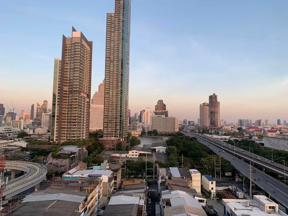 Urbano Absolute Sathon - Taksin — photo 12