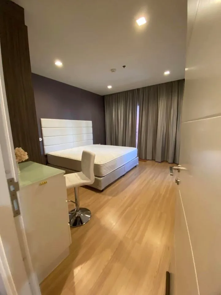 Urbano Absolute Sathon - Taksin — photo 7